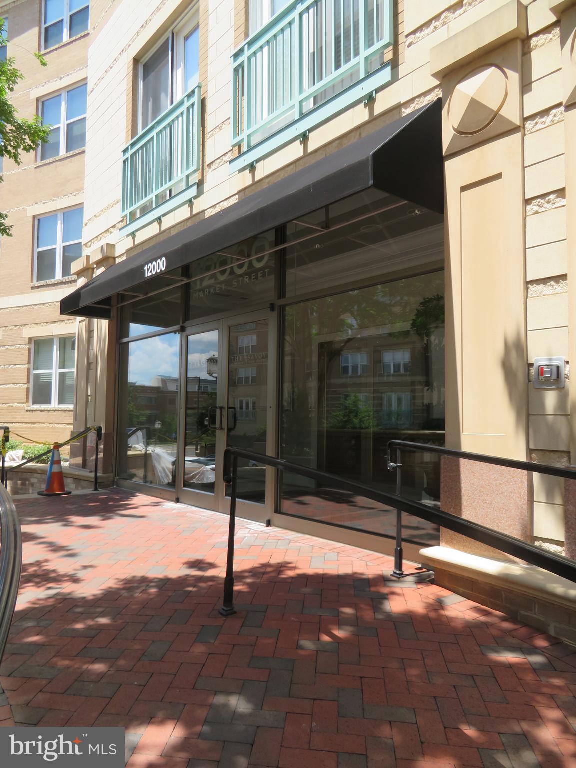 SAVOY AT RESTON TOWN CENTER - Residential Lease