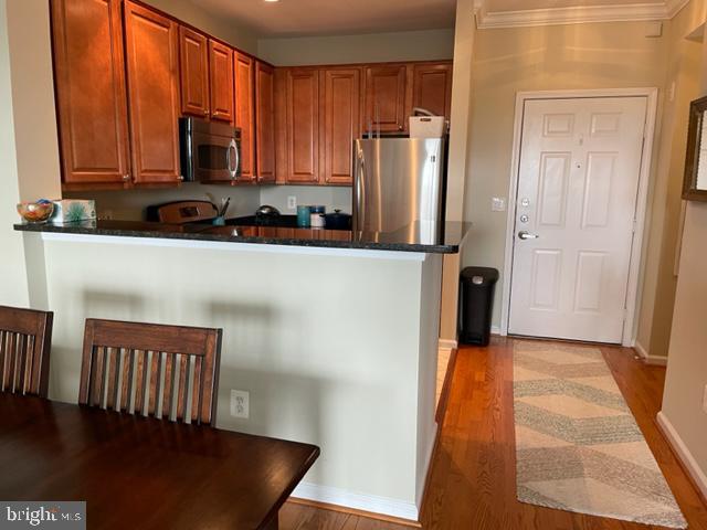 SAVOY AT RESTON TOWN CENTER - Residential Lease