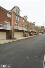 RESERVE AT TYSONS CORNER - Residential Lease