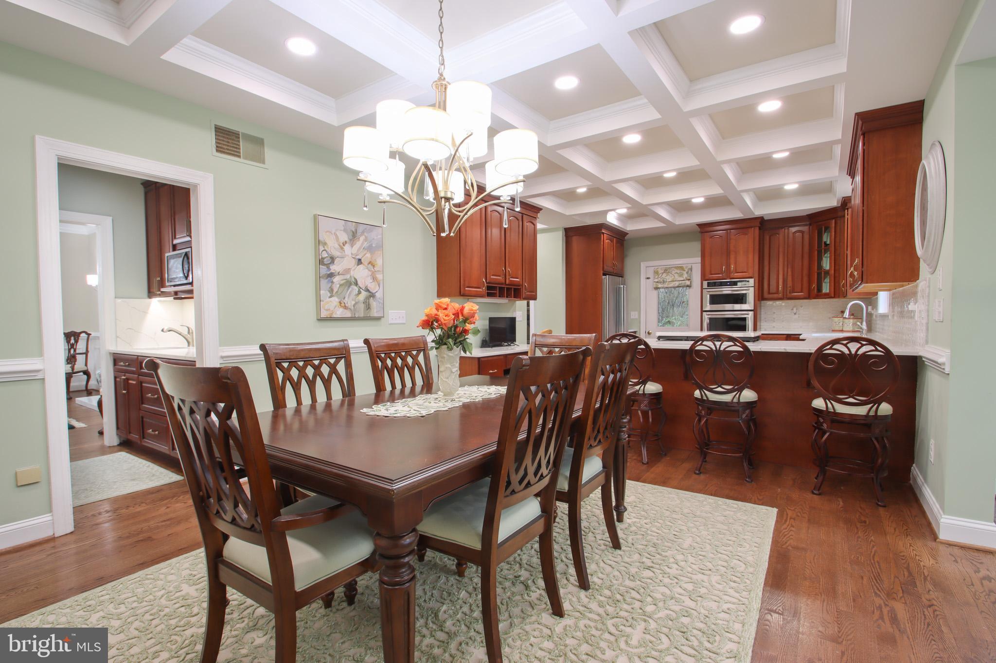 HIGHLANDS HUNT VALLEY - Residential