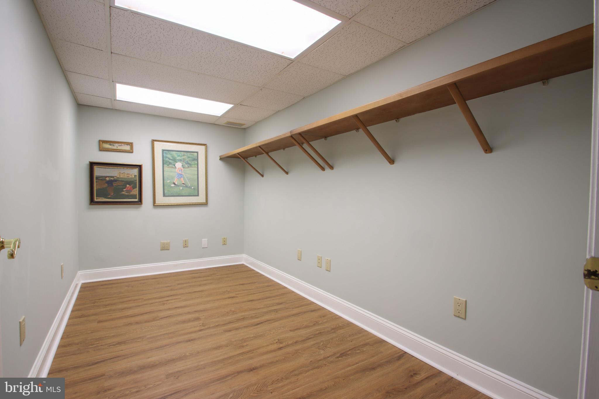 HIGHLANDS HUNT VALLEY - Residential