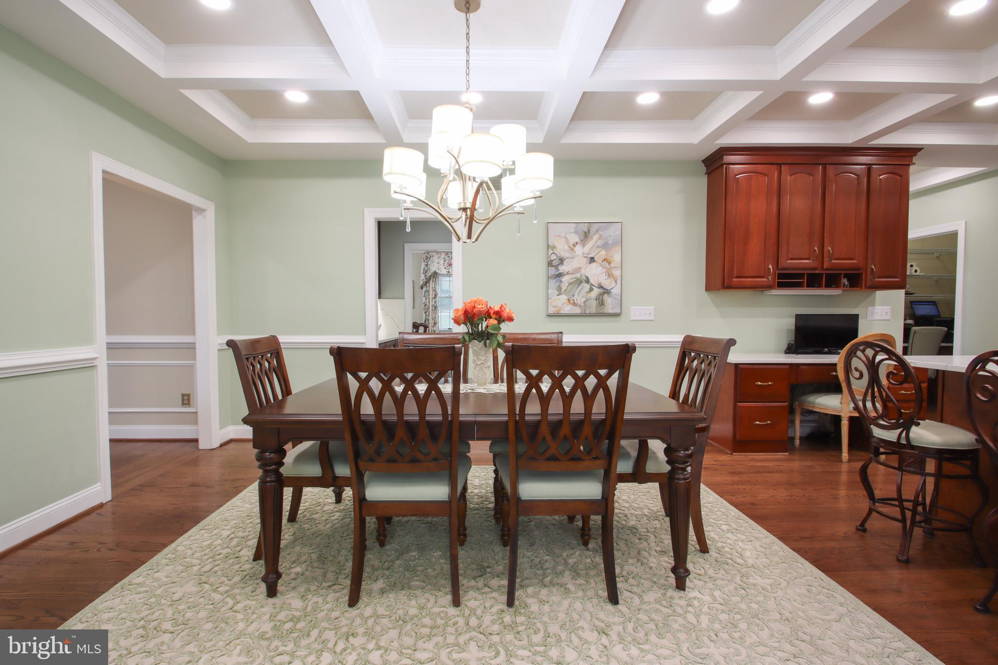 HIGHLANDS HUNT VALLEY - Residential