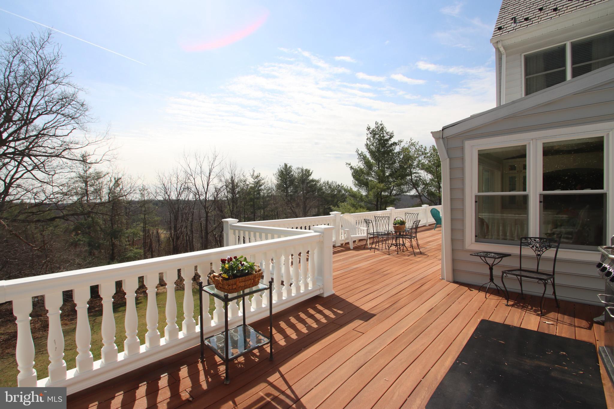 HIGHLANDS HUNT VALLEY - Residential