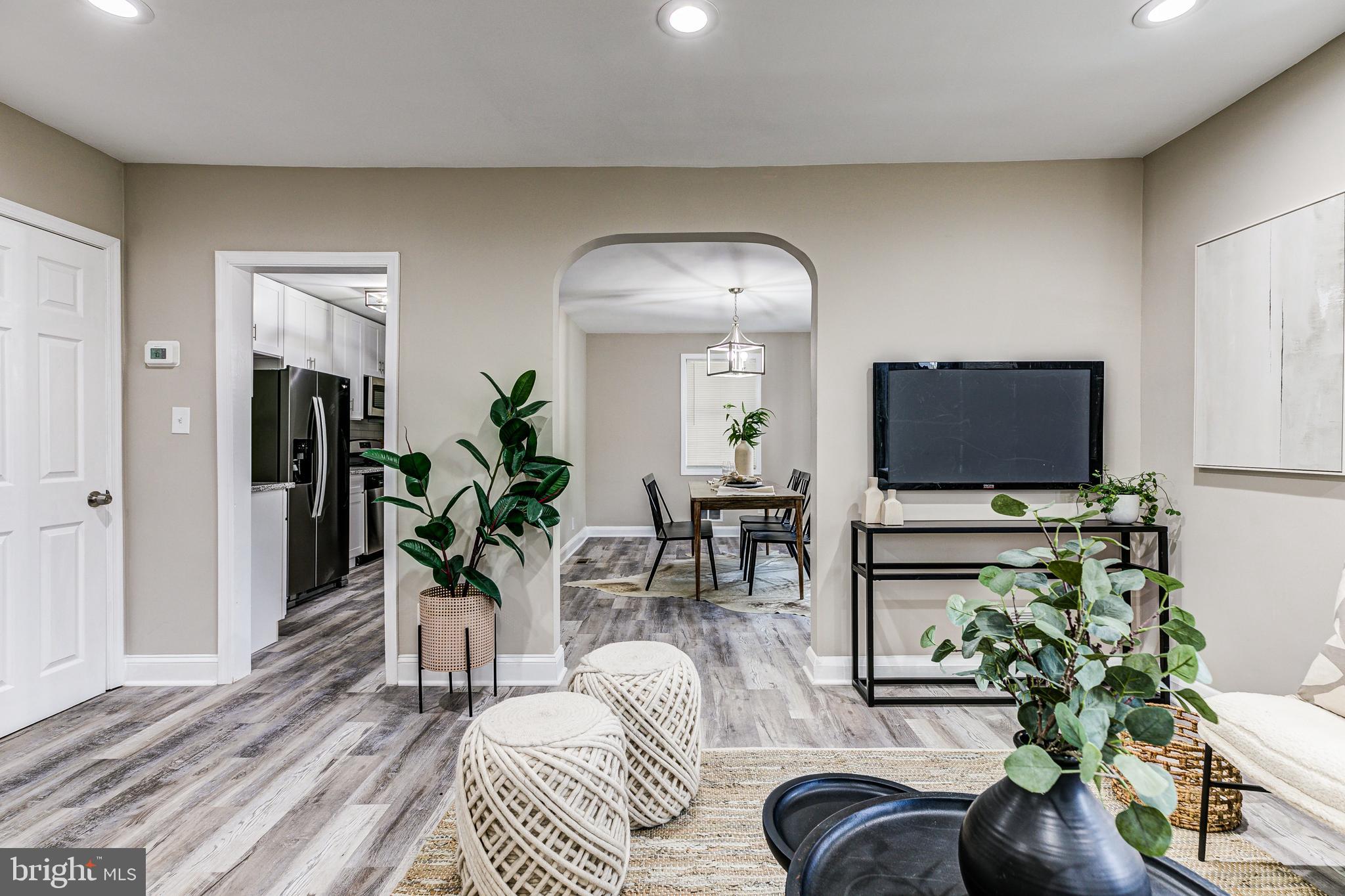 ROGNEL HEIGHTS - Residential