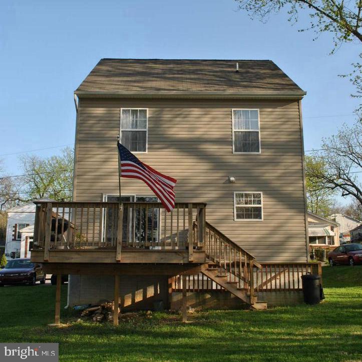 110 ZEPPELIN AVENUE
