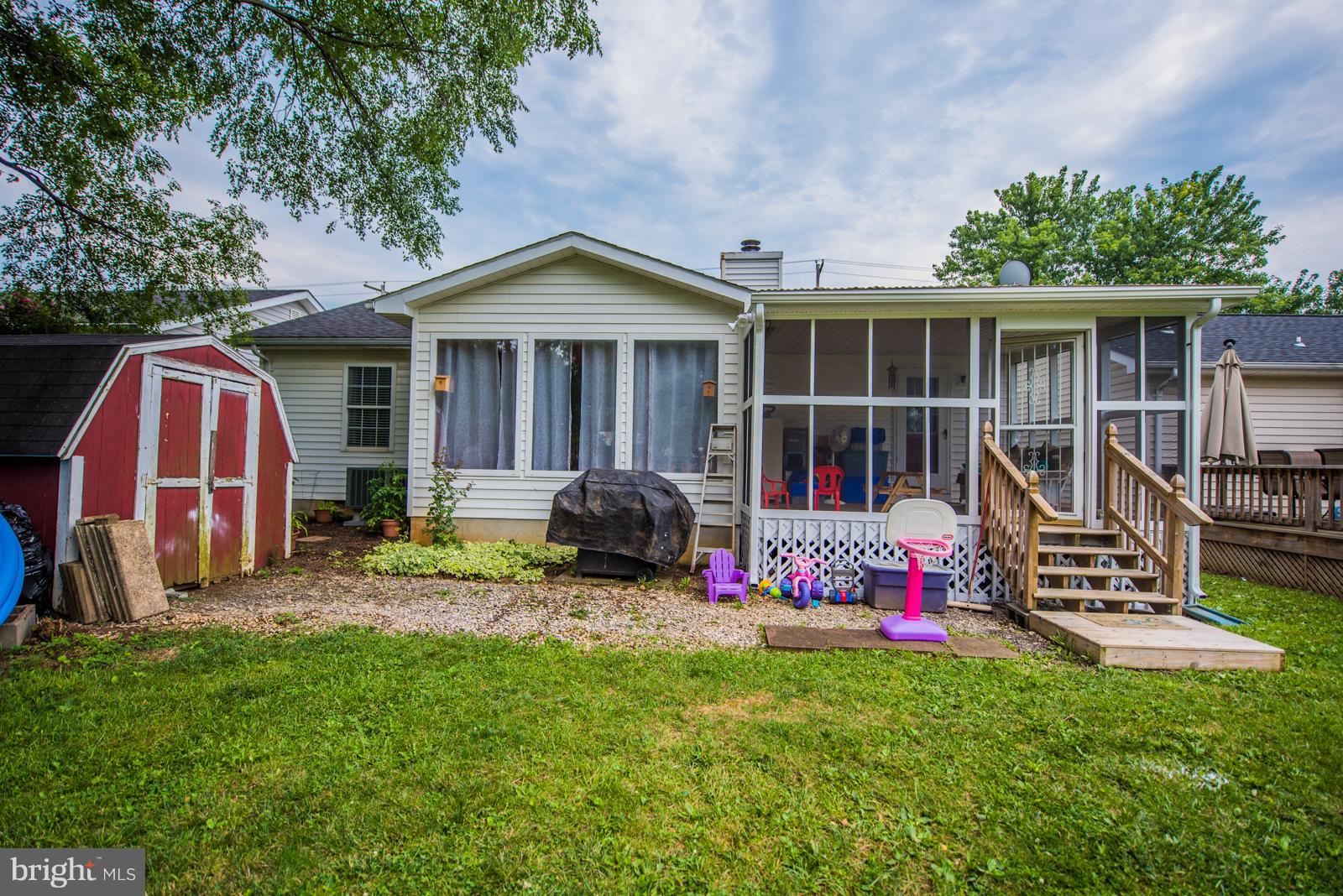 PLEASANT VIEW - Residential