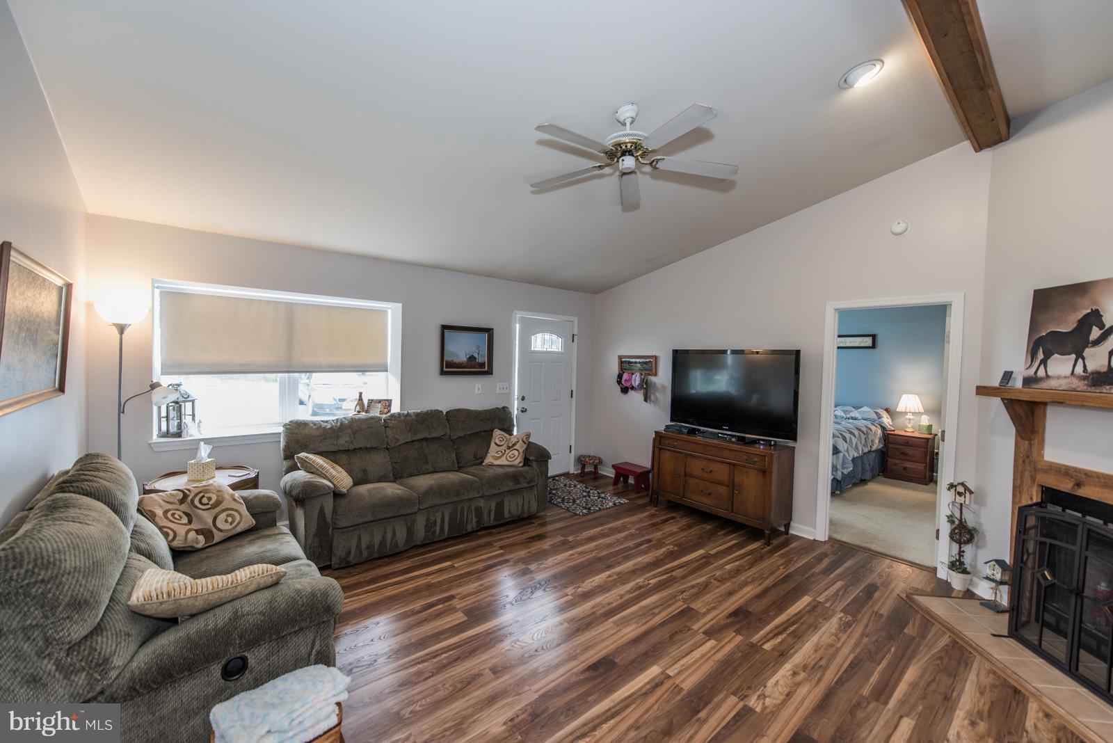 PLEASANT VIEW - Residential