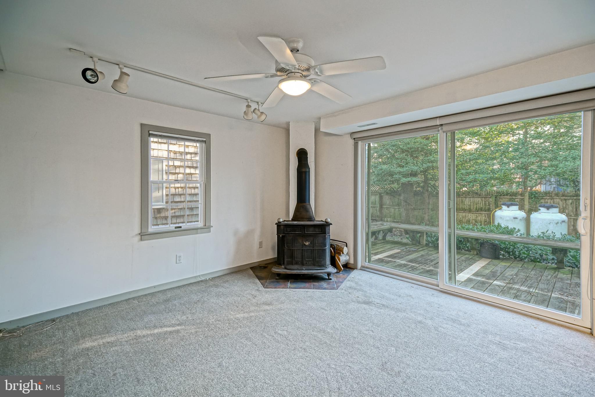 LEWES BEACH - Residential