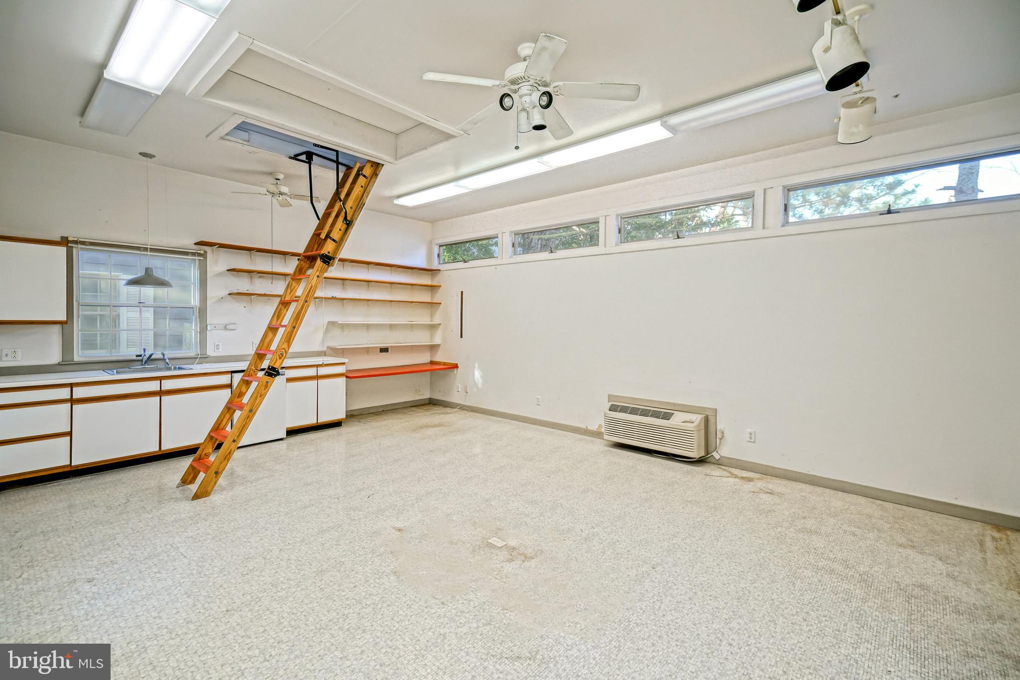 LEWES BEACH - Residential