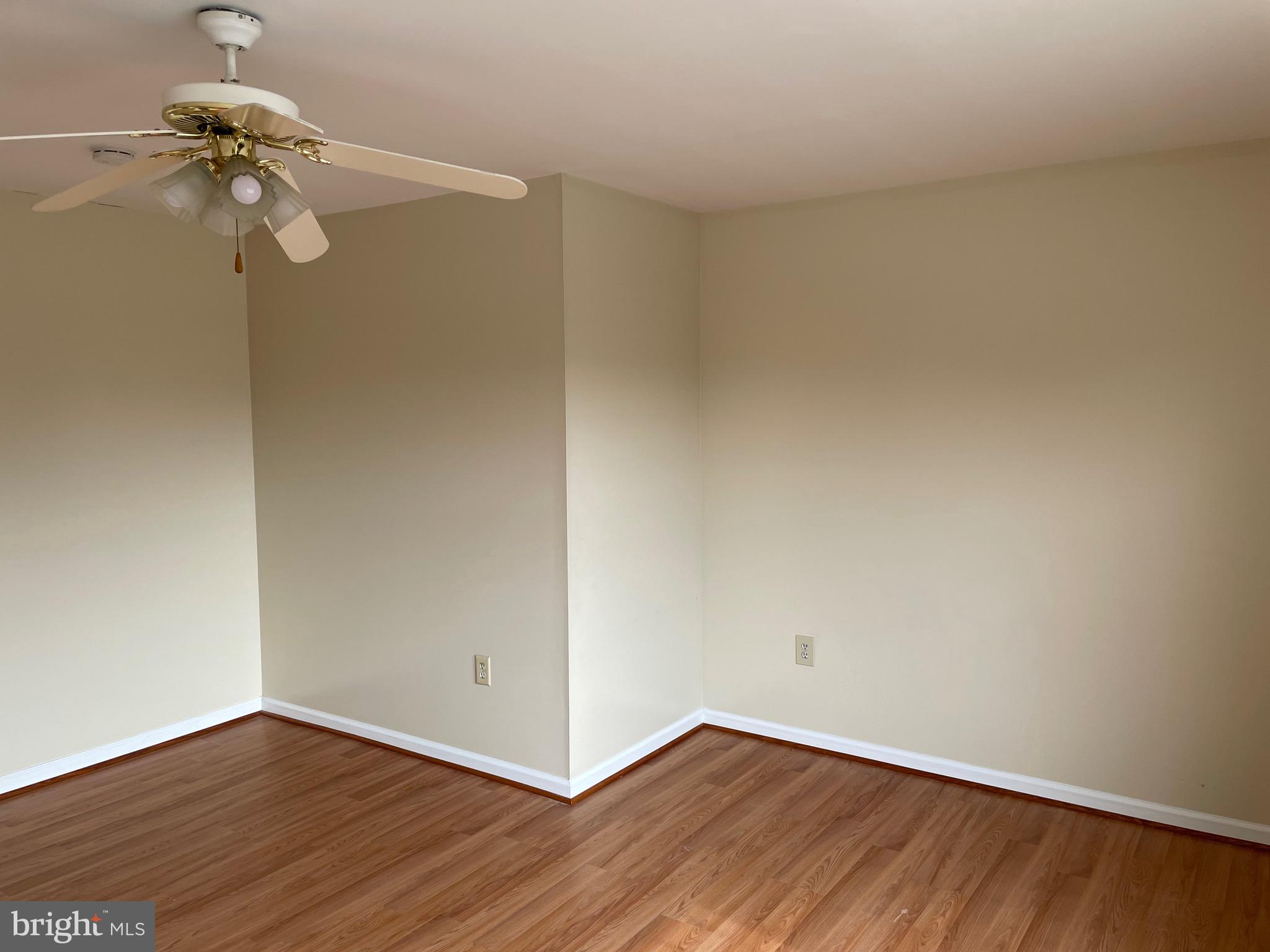 GEORGETOWN SQUARE - Residential Lease