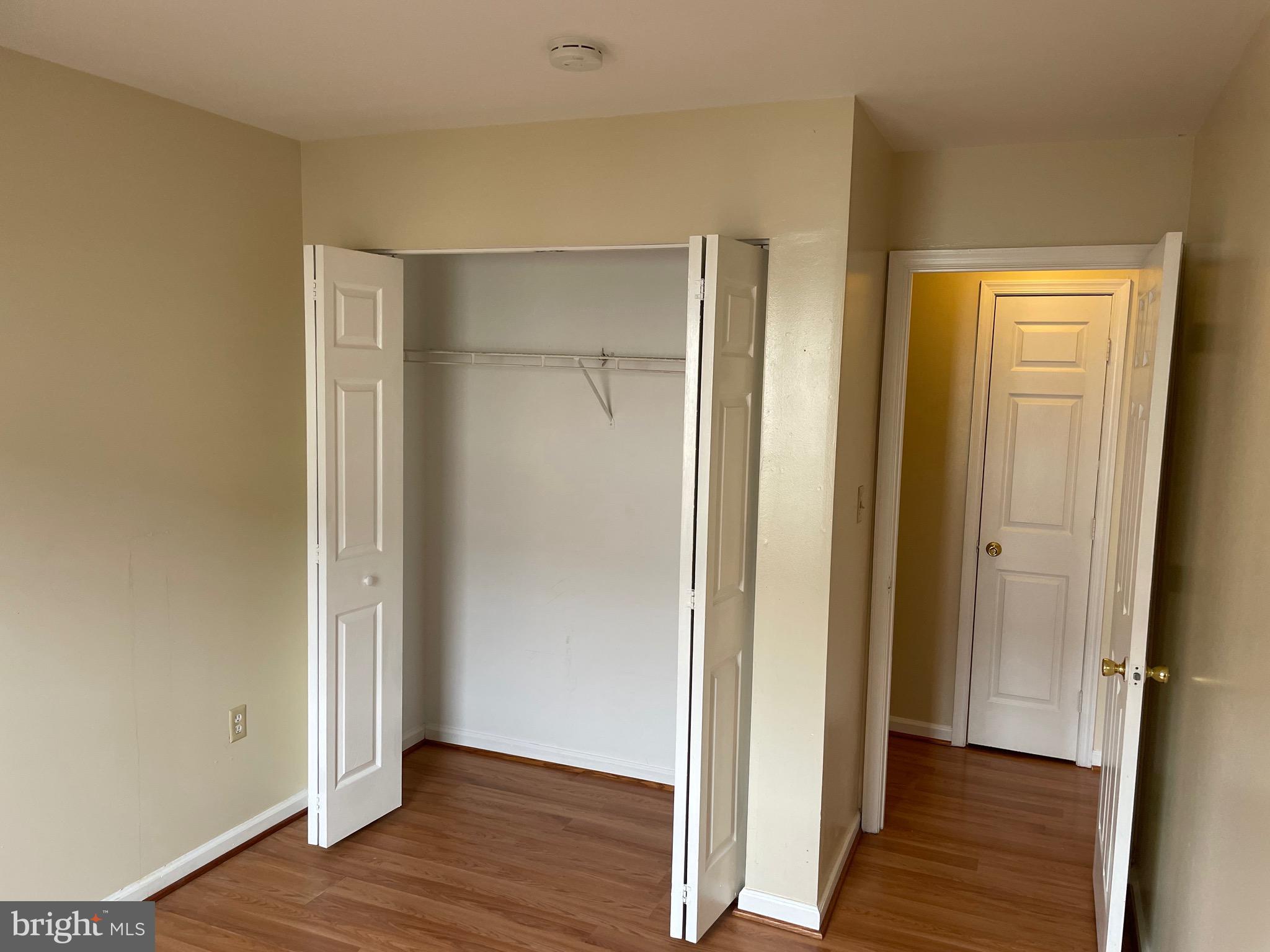 GEORGETOWN SQUARE - Residential Lease