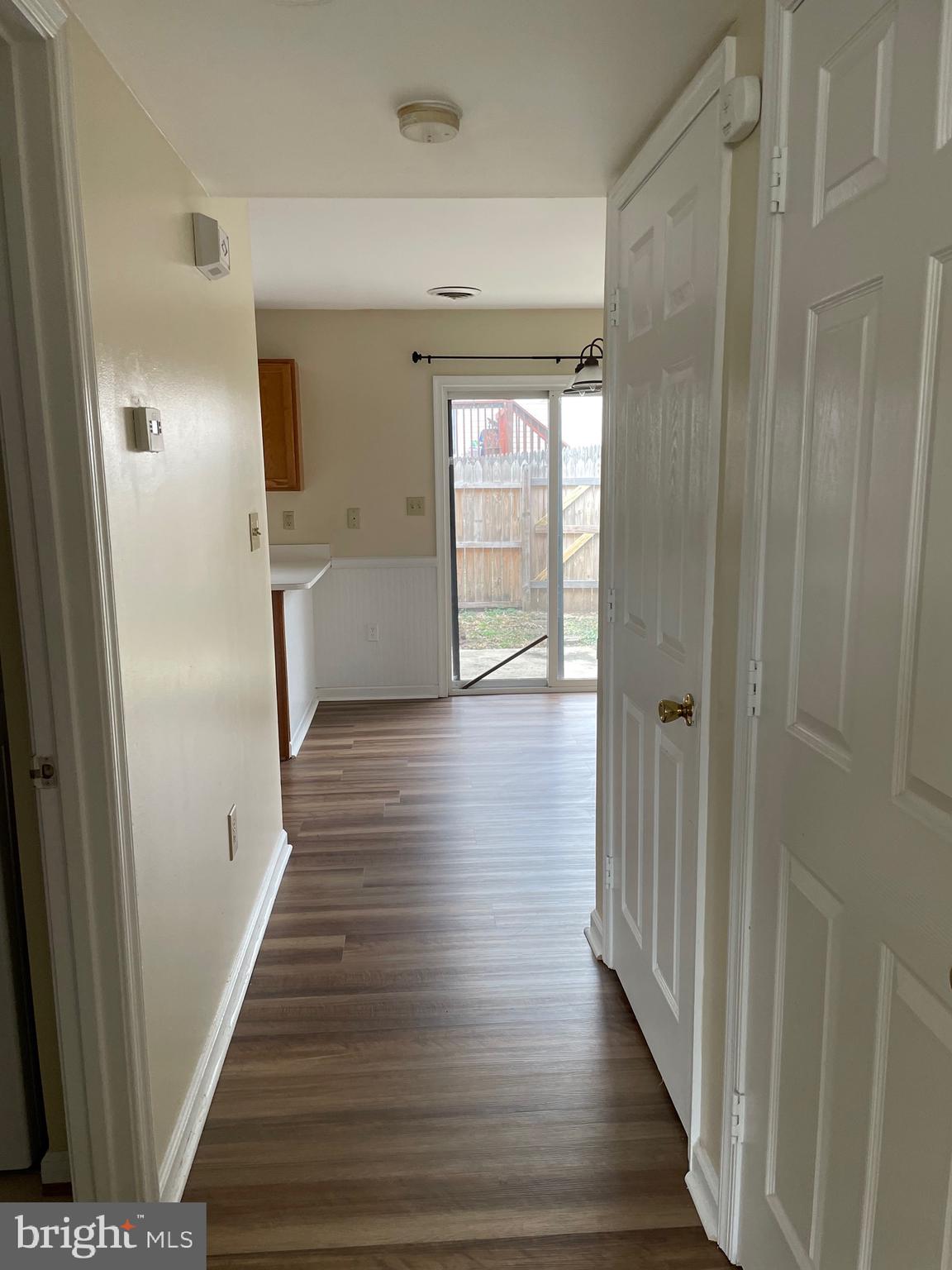 GEORGETOWN SQUARE - Residential Lease