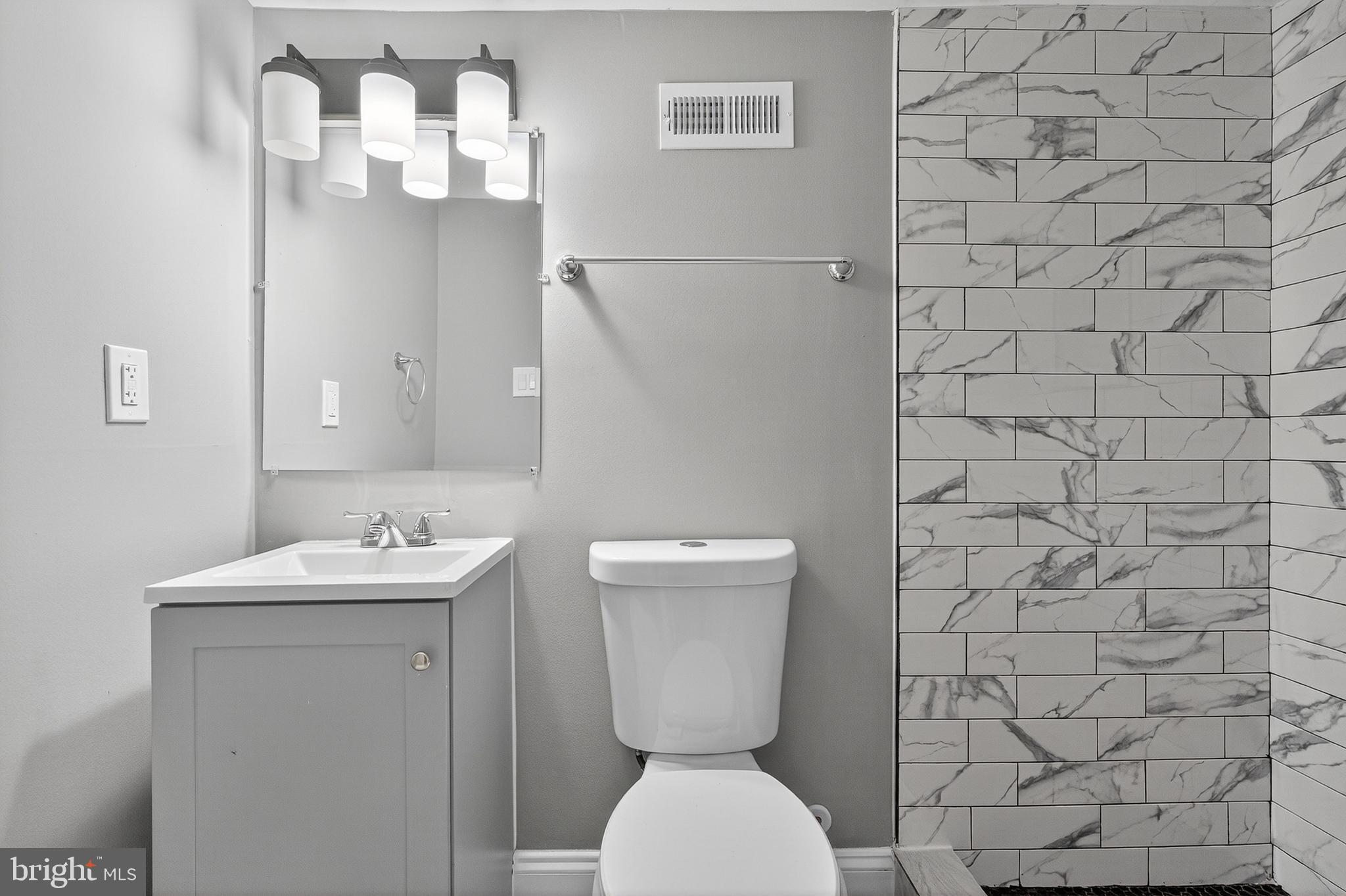 CARROLLTON RIDGE - Residential