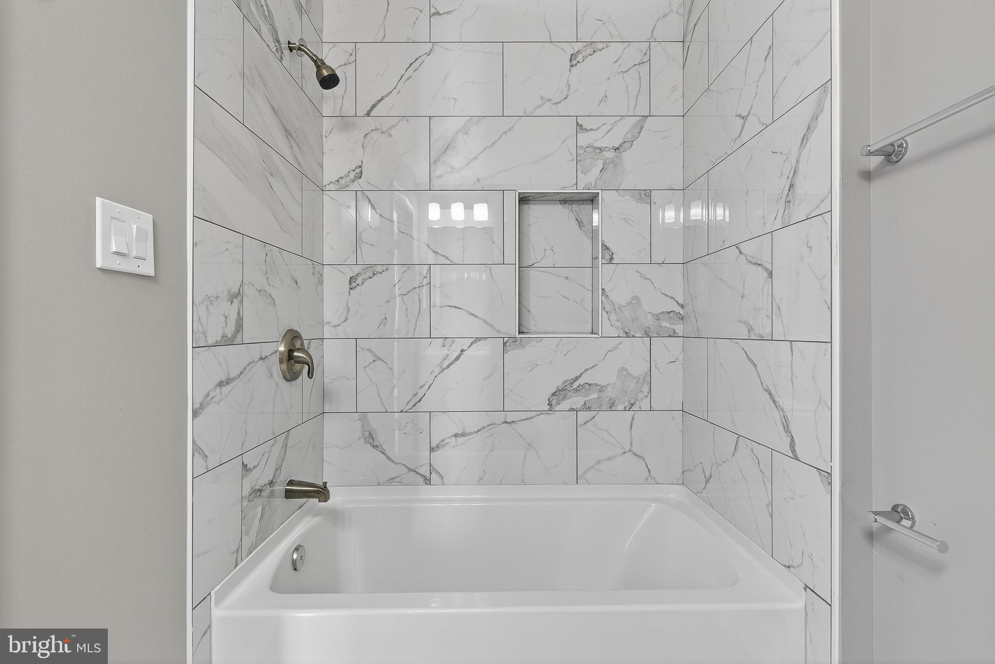 CARROLLTON RIDGE - Residential