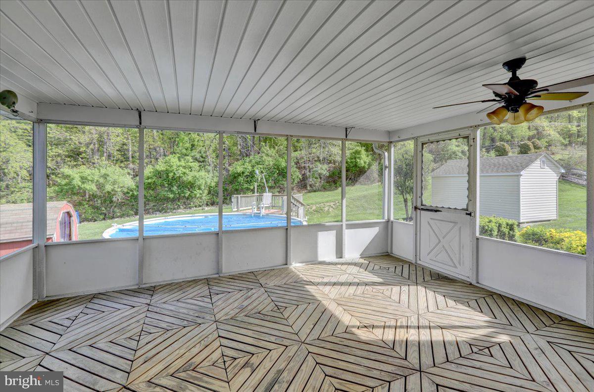 GRINGS HILL ESTATE - Residential