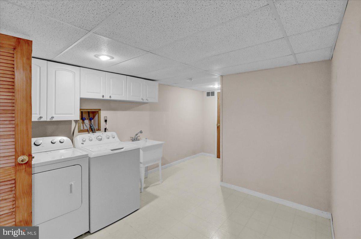 GRINGS HILL ESTATE - Residential