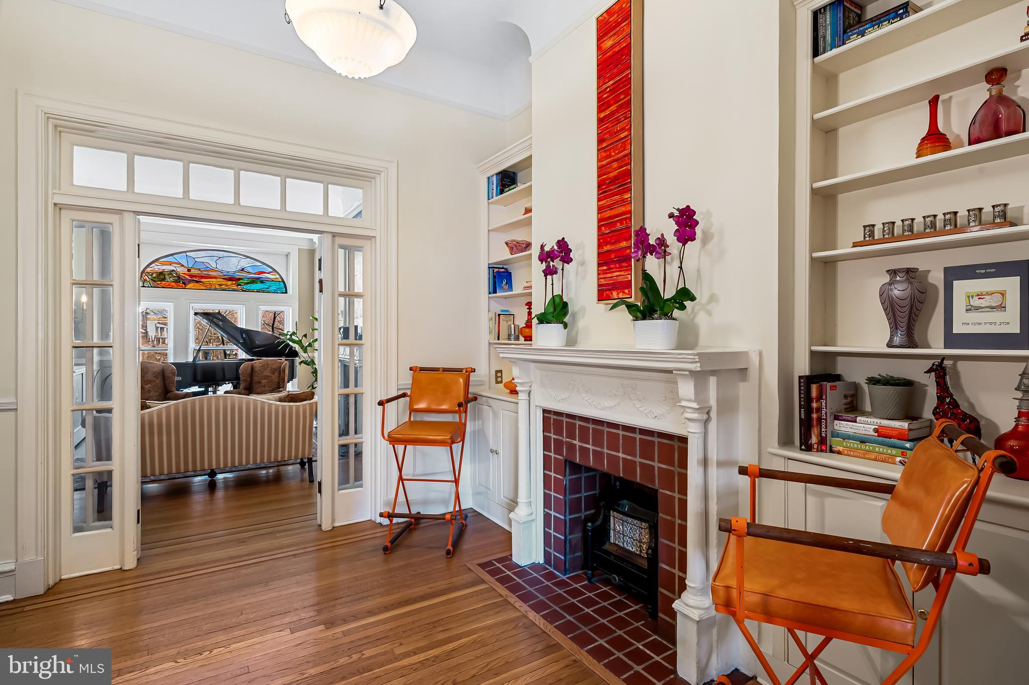 RESERVOIR HILL - Residential