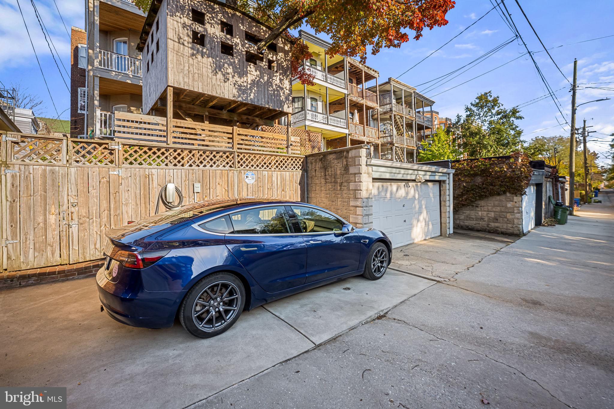 RESERVOIR HILL - Residential