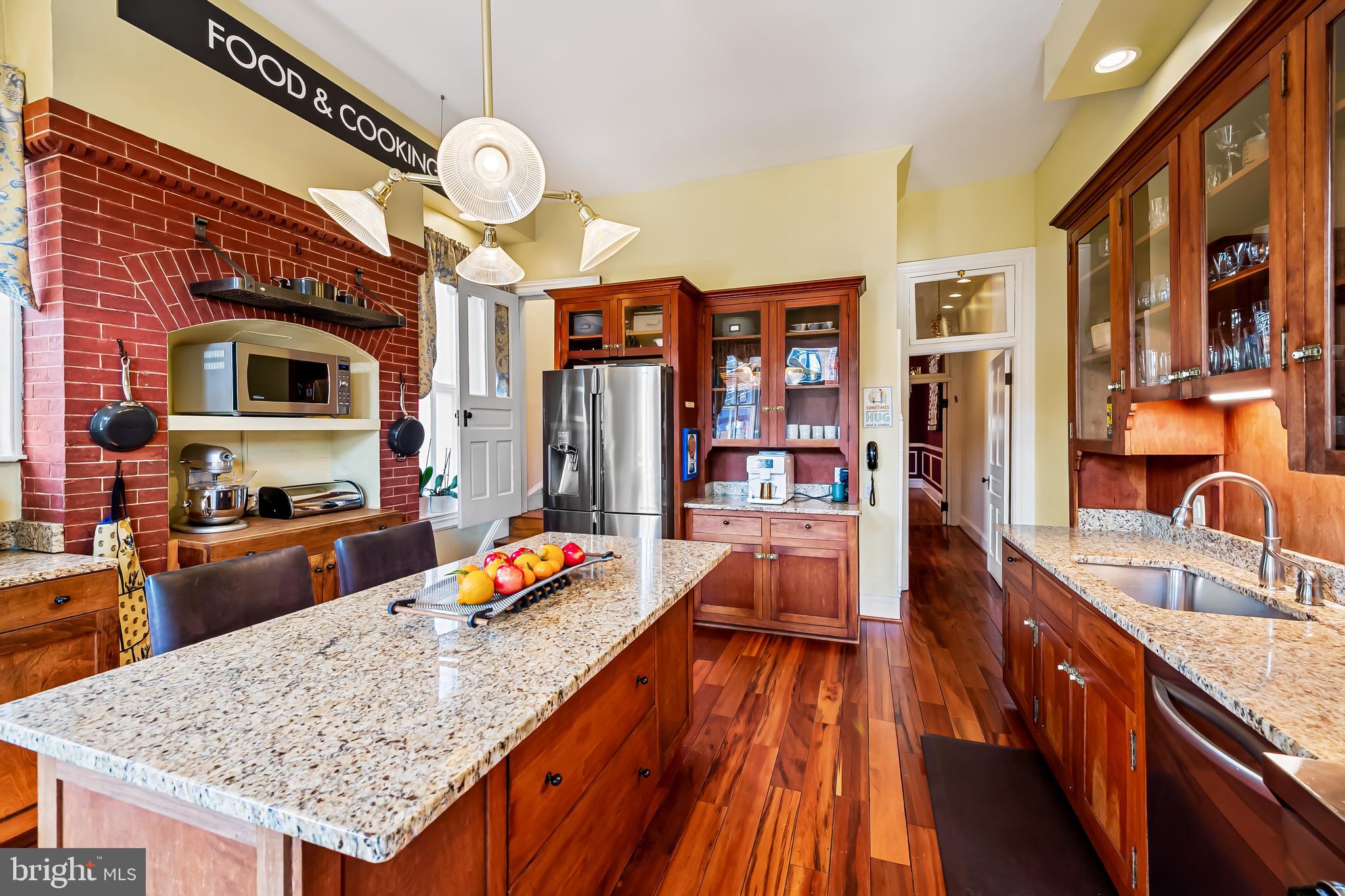 RESERVOIR HILL - Residential