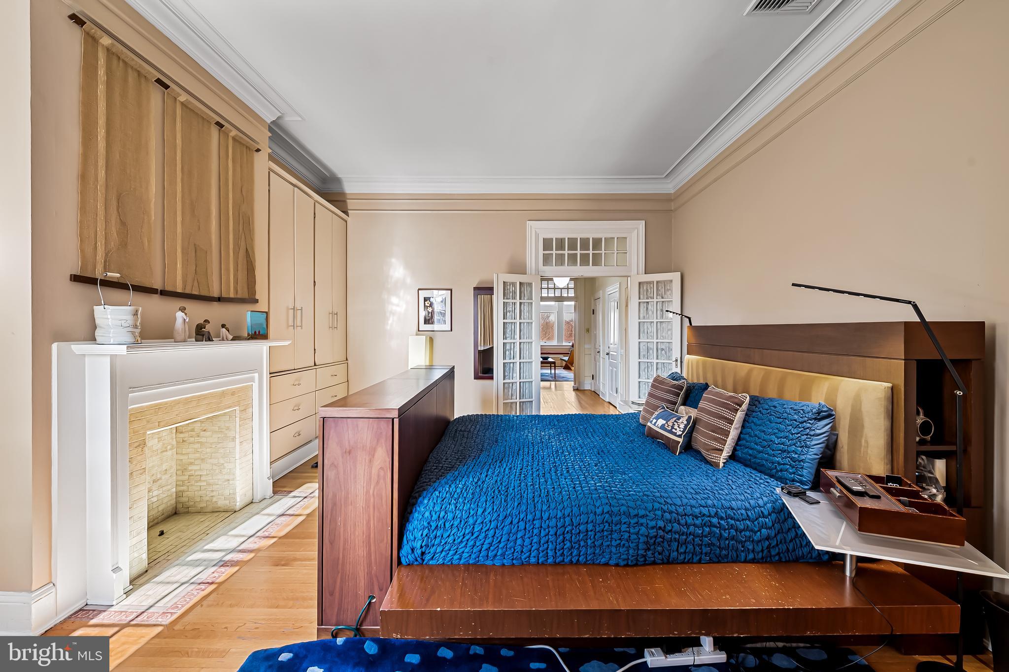 RESERVOIR HILL - Residential