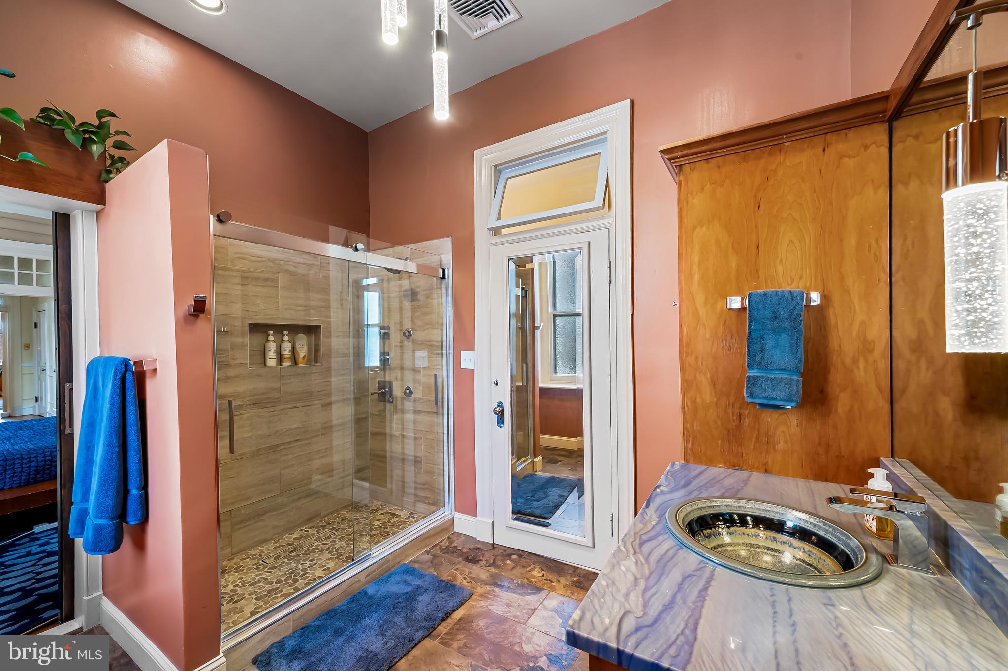 RESERVOIR HILL - Residential