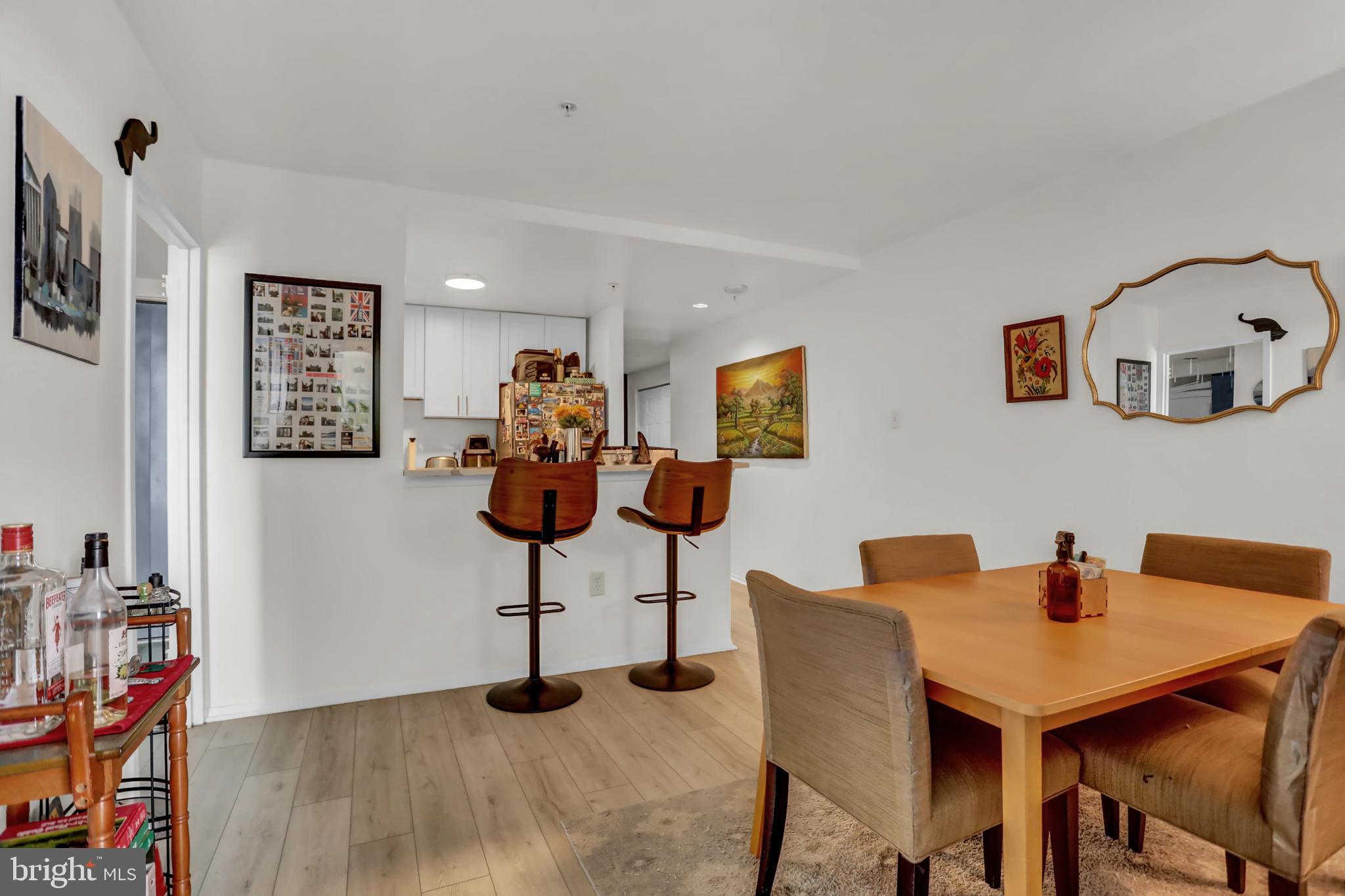 PENTHOUSE CONDOMINIUMS - Residential Lease