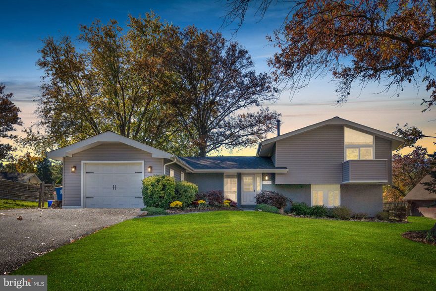 Stunning & beautifully completely renovated home in a lovely neighborhood. Within blocks of elementary school, park, and community pool. Brand new roof, windows, and siding. Totally renovated kitchen, countertops, cupboards, new refrigerator, powder room, and master bath, as well as brand new flooring and freshly painted throughout. Large fenced in yard. Tanterra community pool within walking distance of home. Tanterra community pool within walking distance of home.  Totally move in ready!  This one won't last long!