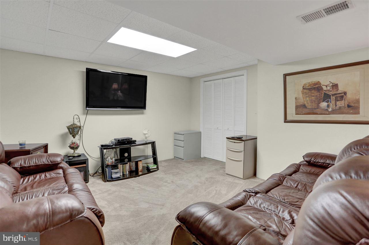 PINEWOOD - Residential