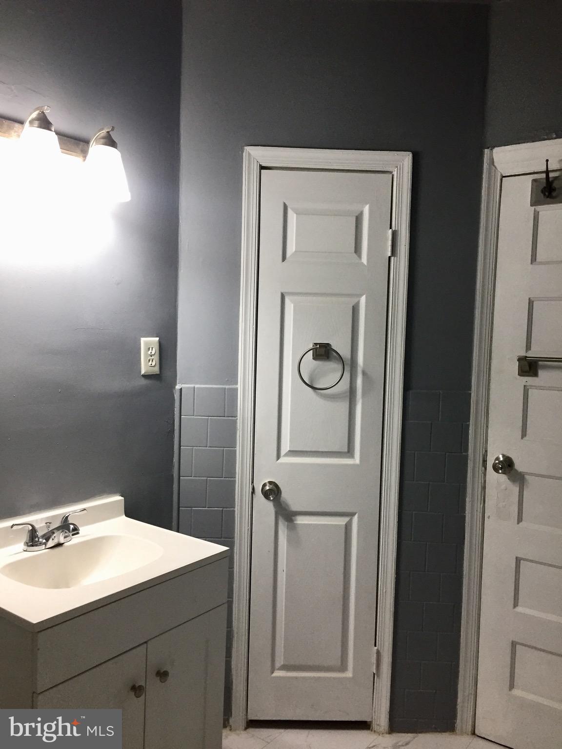 WEST PHILADELPHIA - Residential Lease