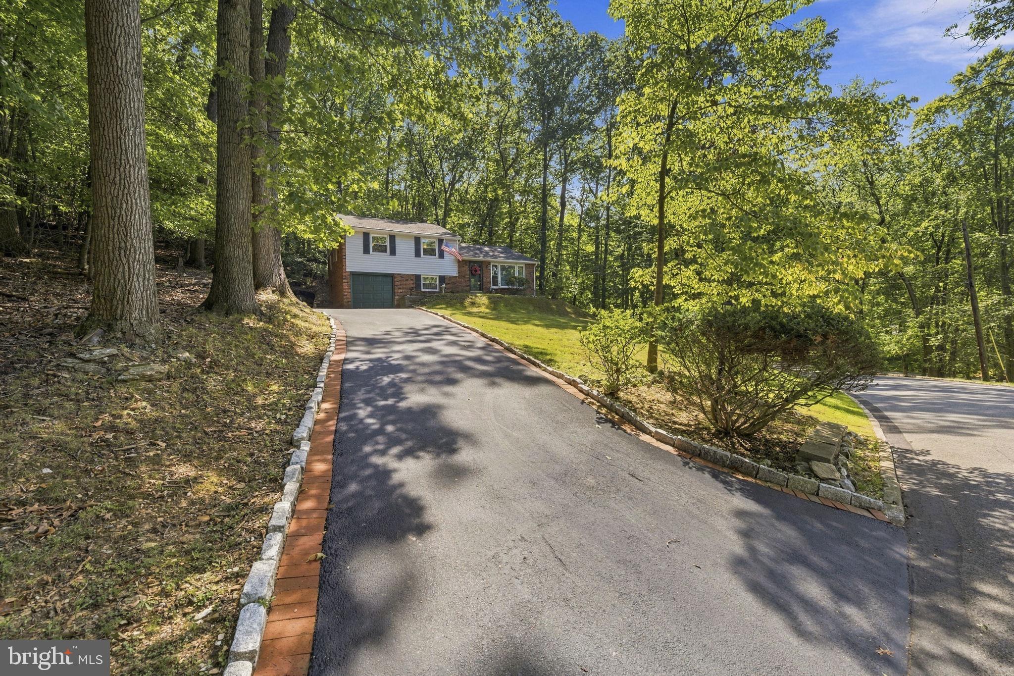 514 FOREST ROAD