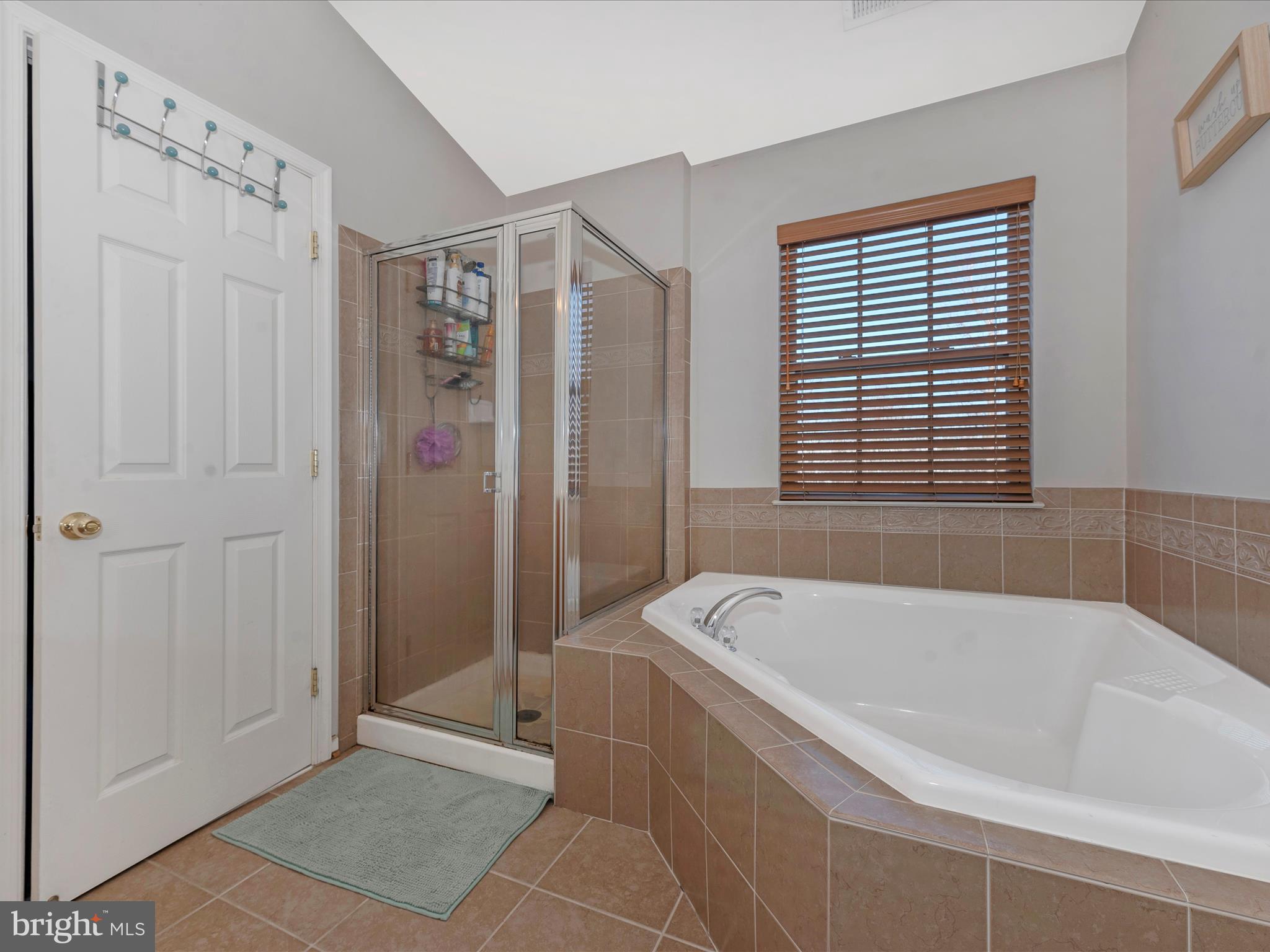 WATERS EDGE - Residential