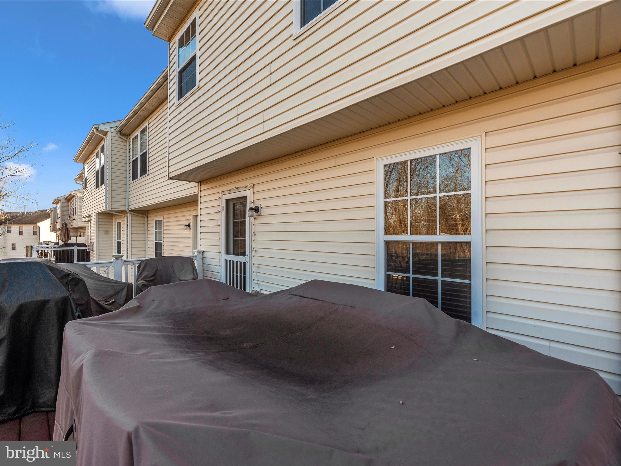 WATERS EDGE - Residential