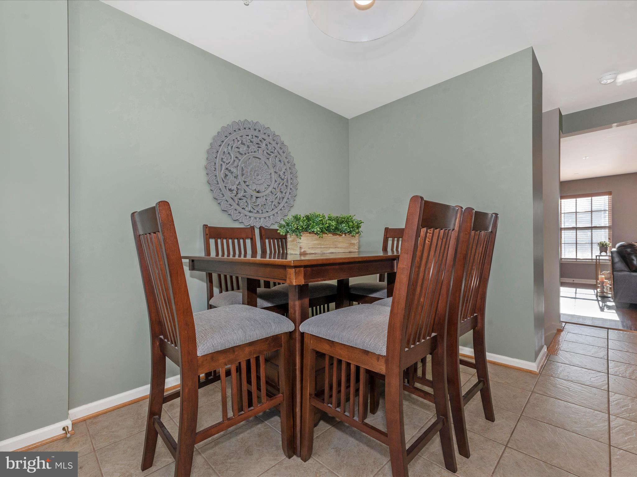 WATERS EDGE - Residential