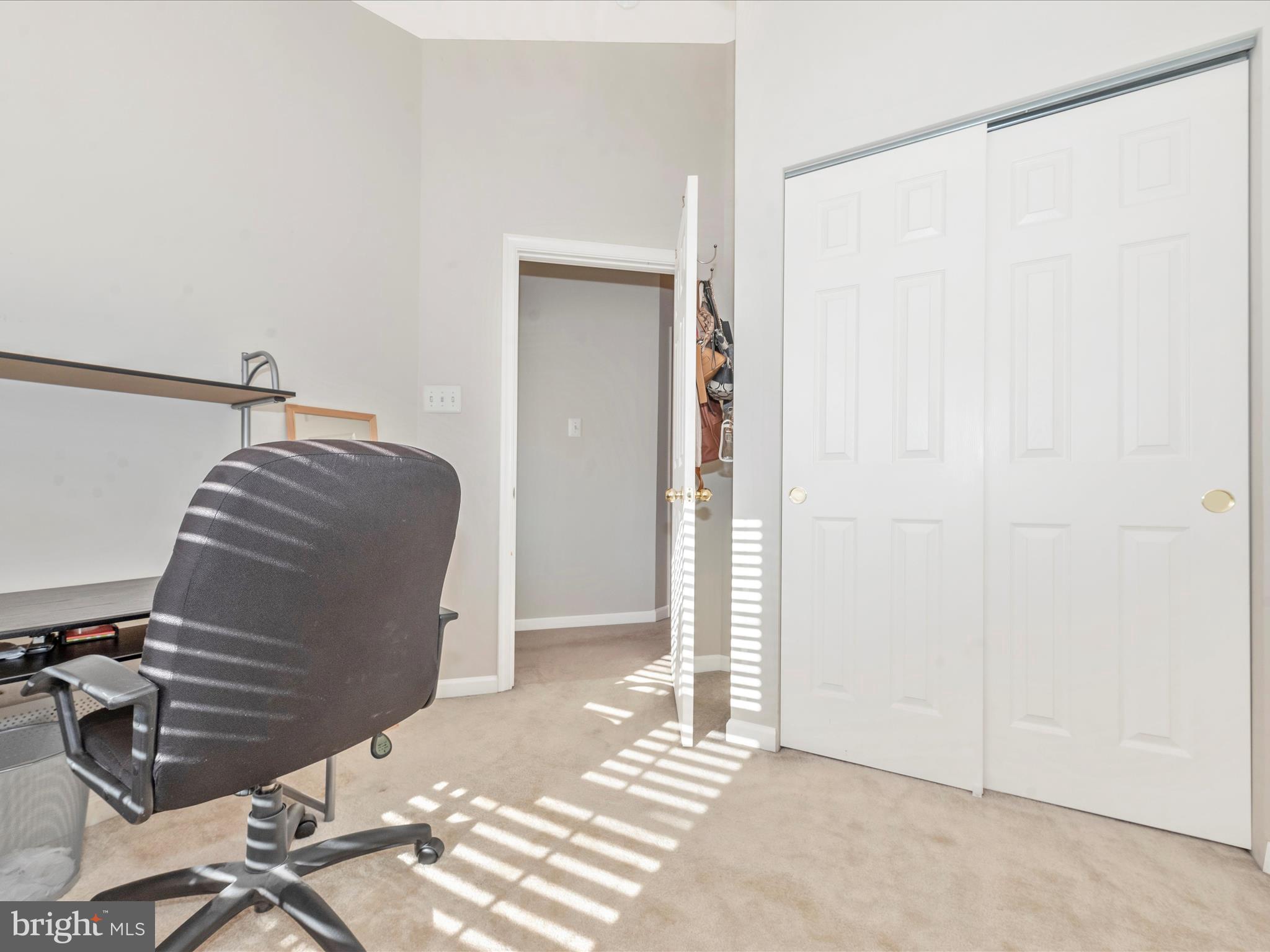 WATERS EDGE - Residential