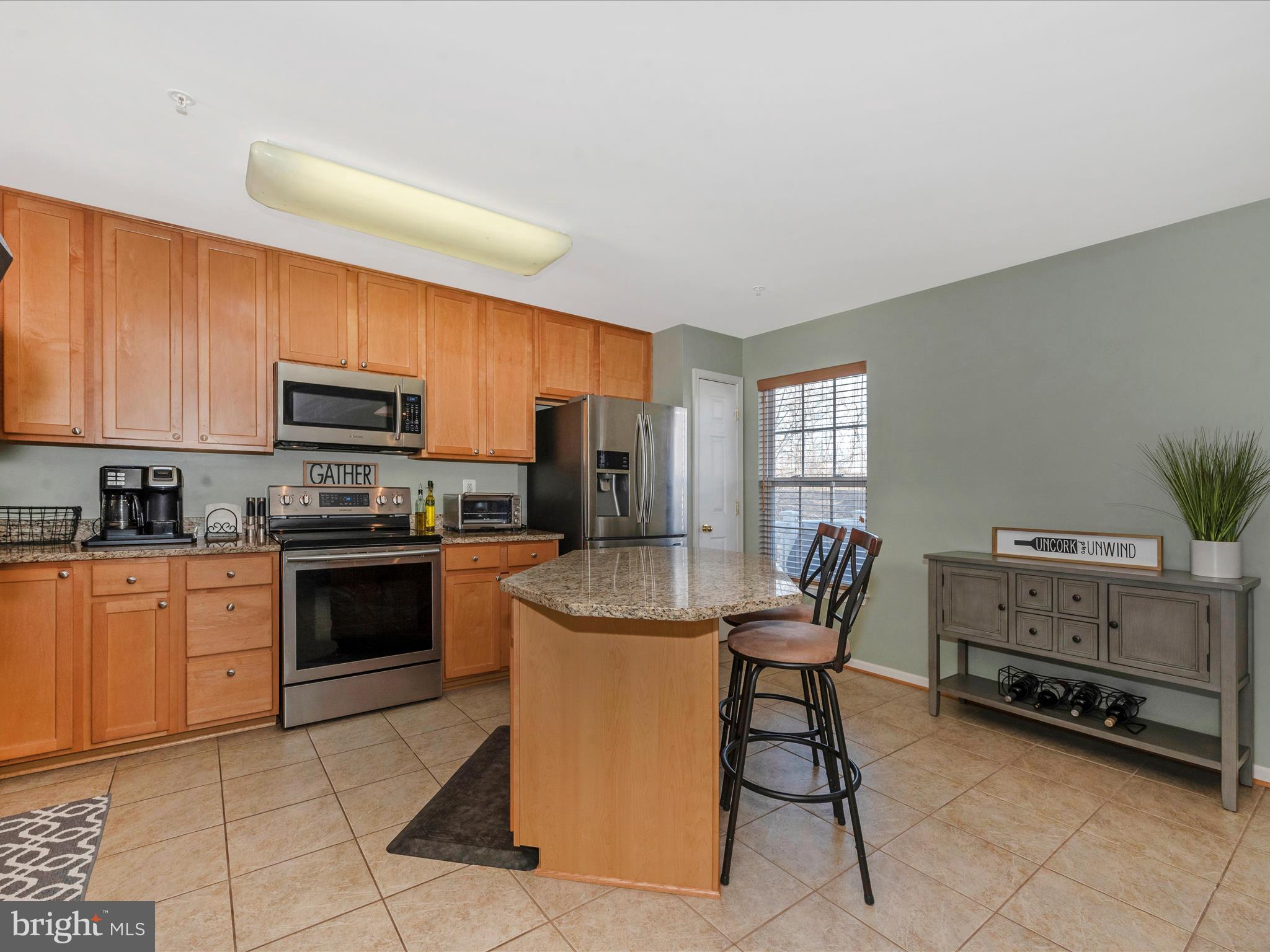 WATERS EDGE - Residential