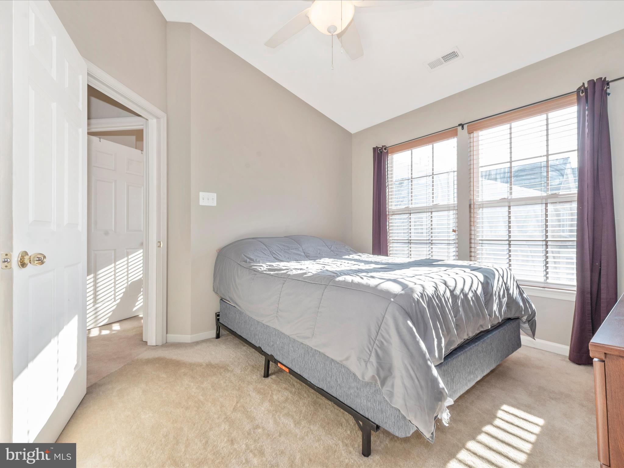 WATERS EDGE - Residential