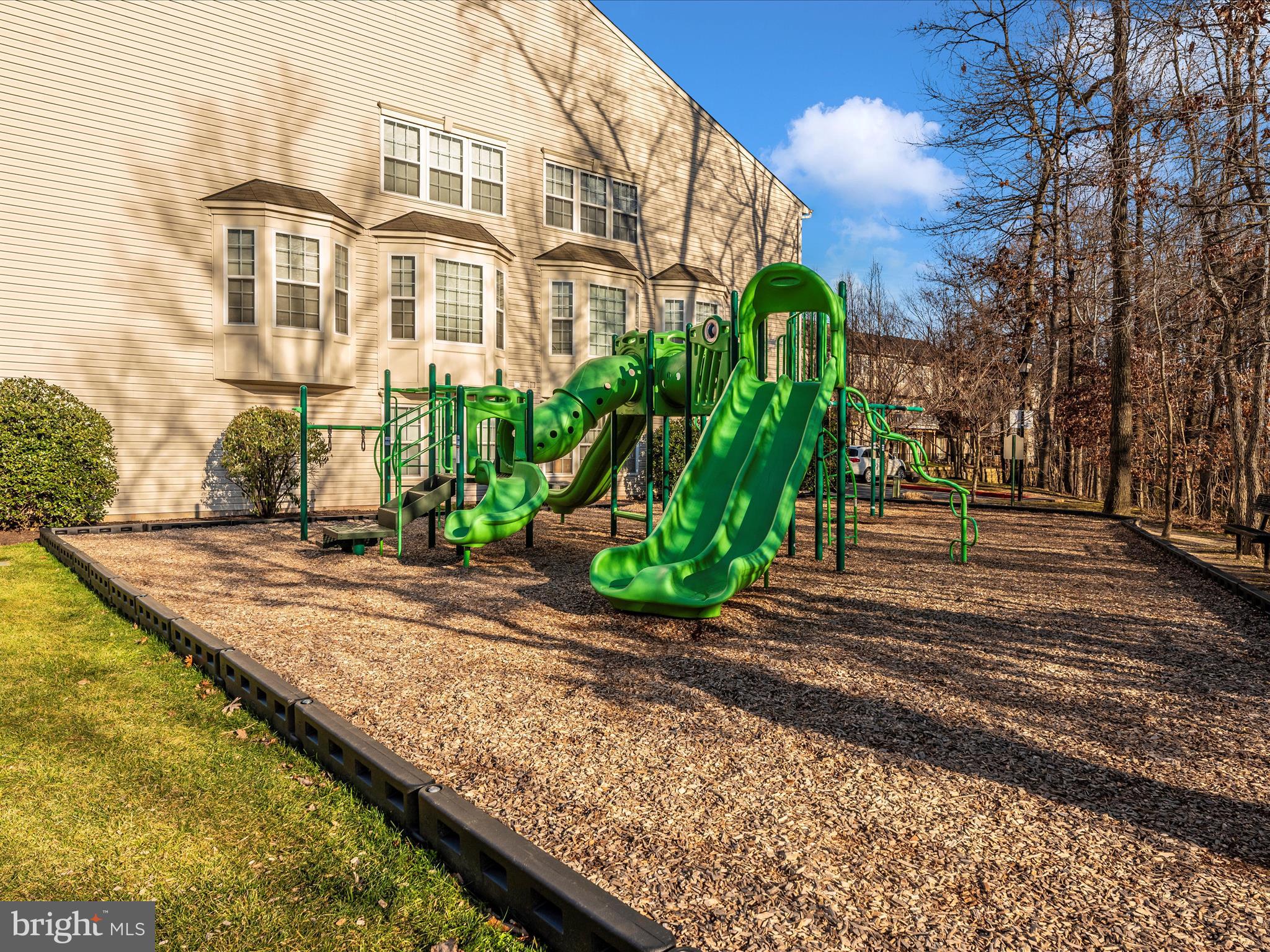 WATERS EDGE - Residential