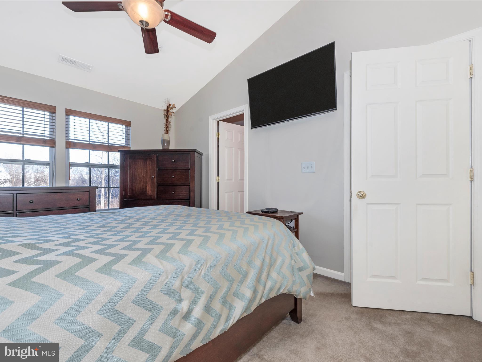 WATERS EDGE - Residential