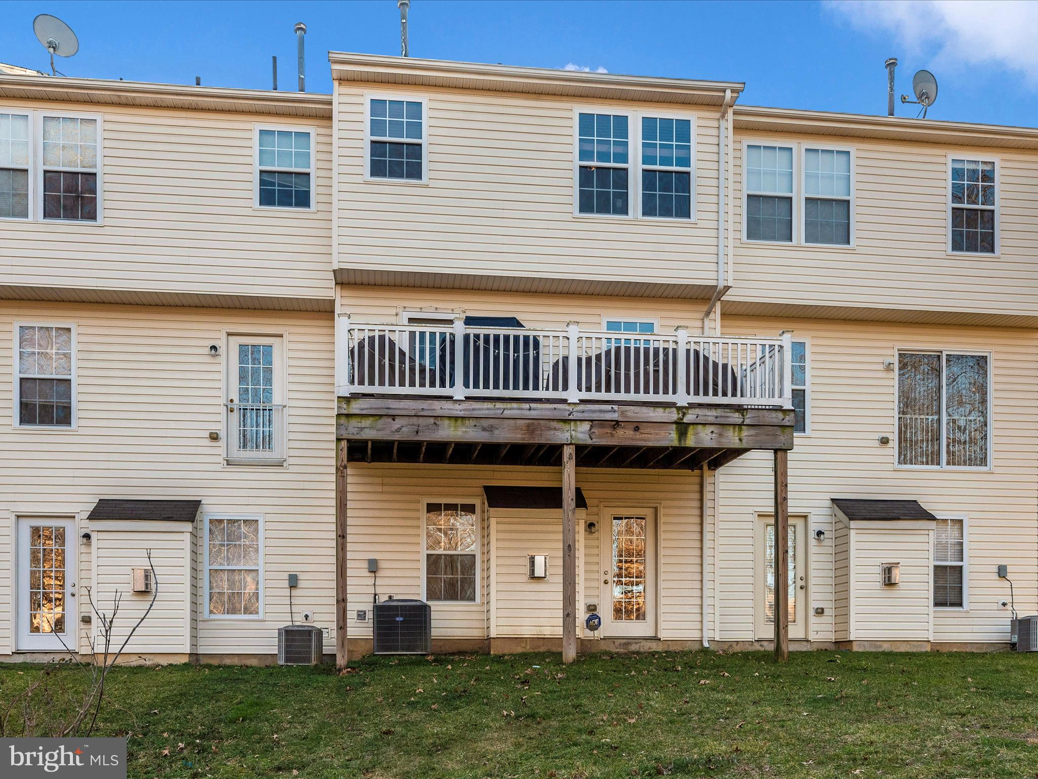 WATERS EDGE - Residential