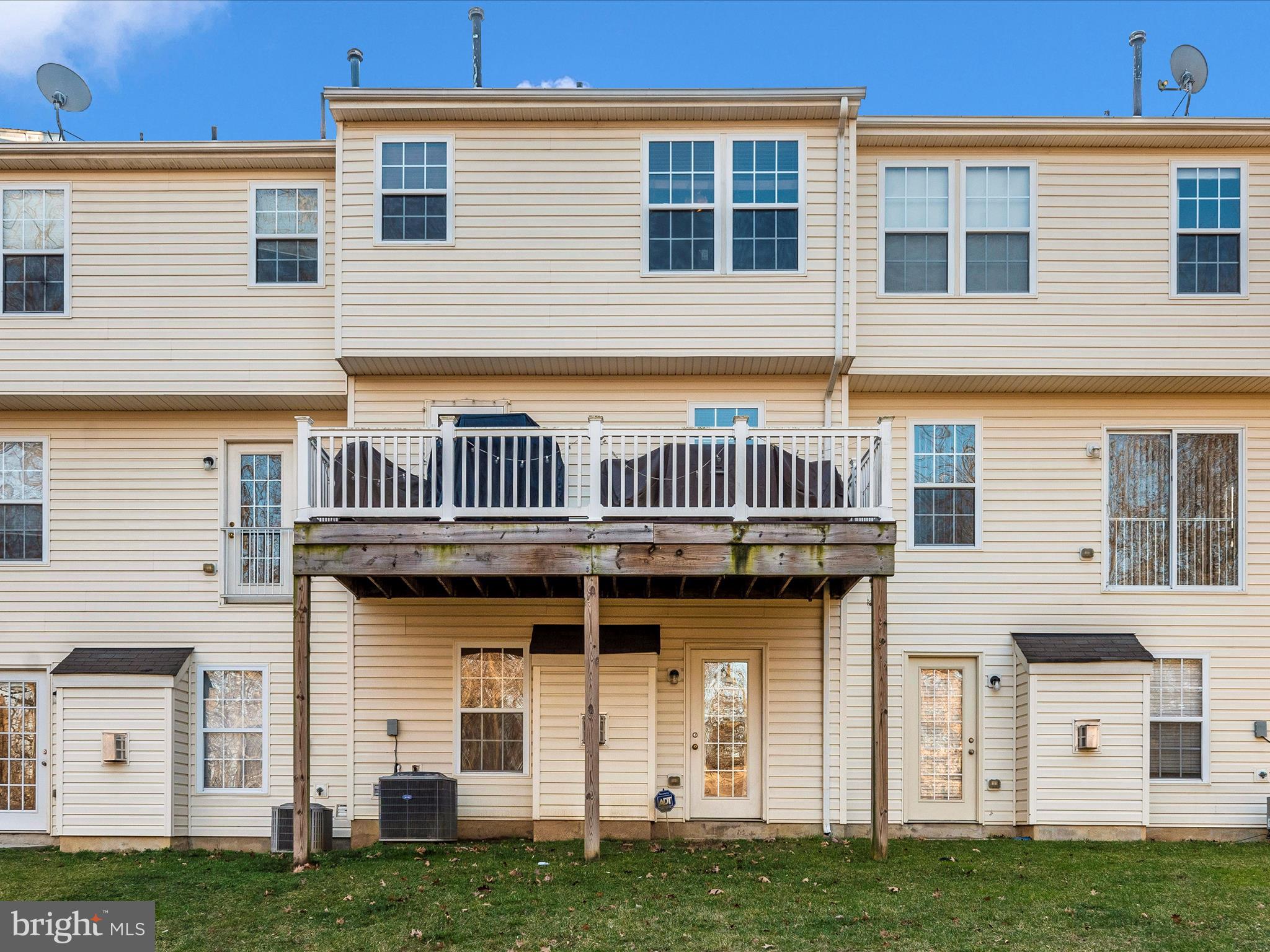 WATERS EDGE - Residential