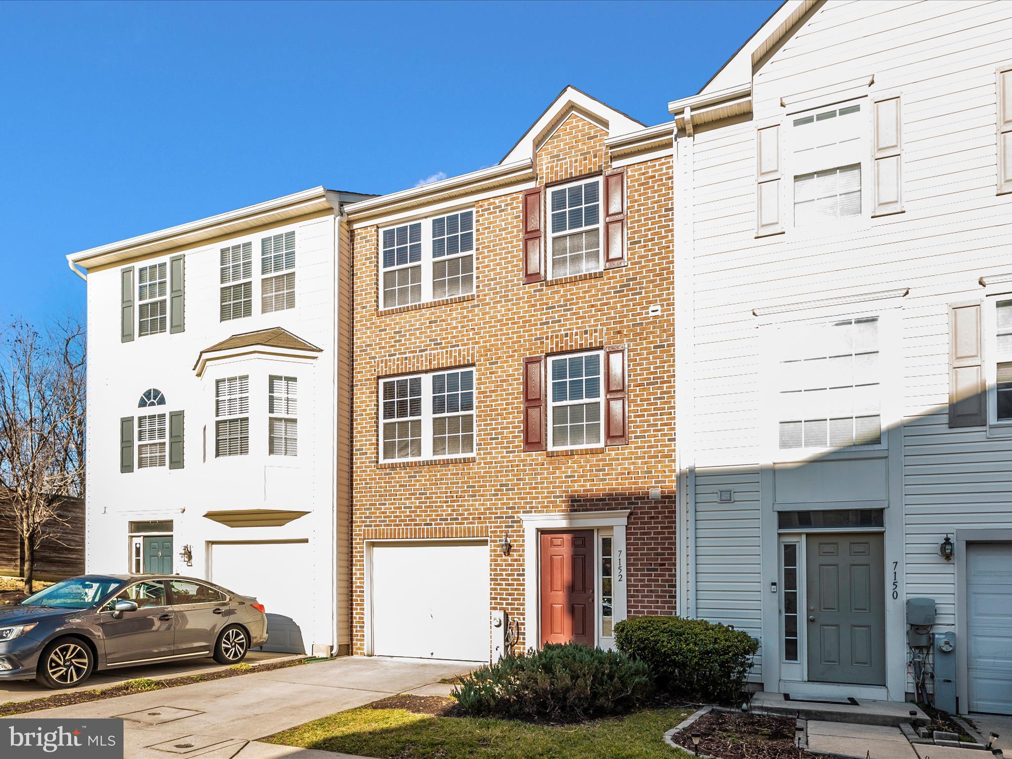 WATERS EDGE - Residential