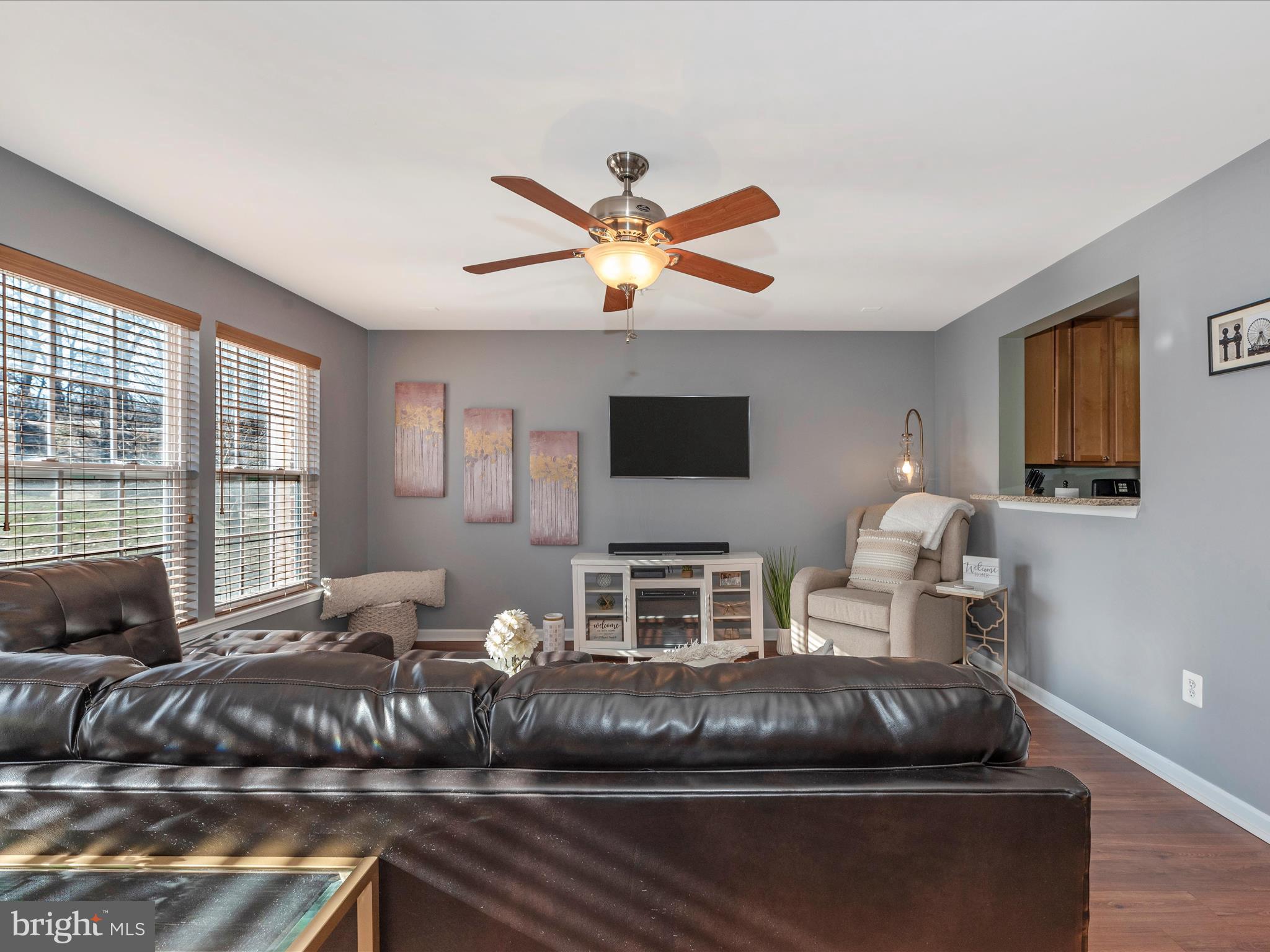 WATERS EDGE - Residential