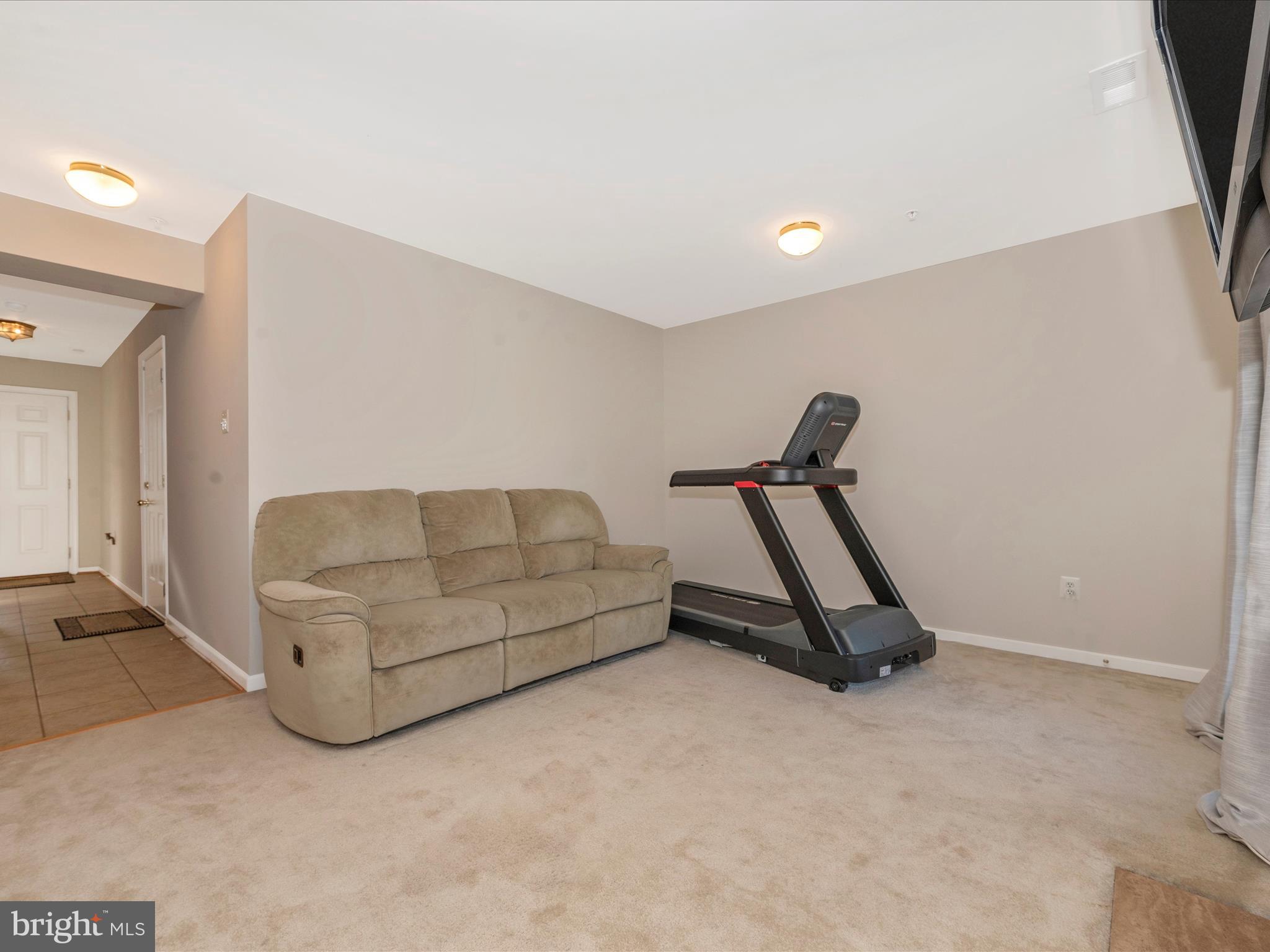 WATERS EDGE - Residential