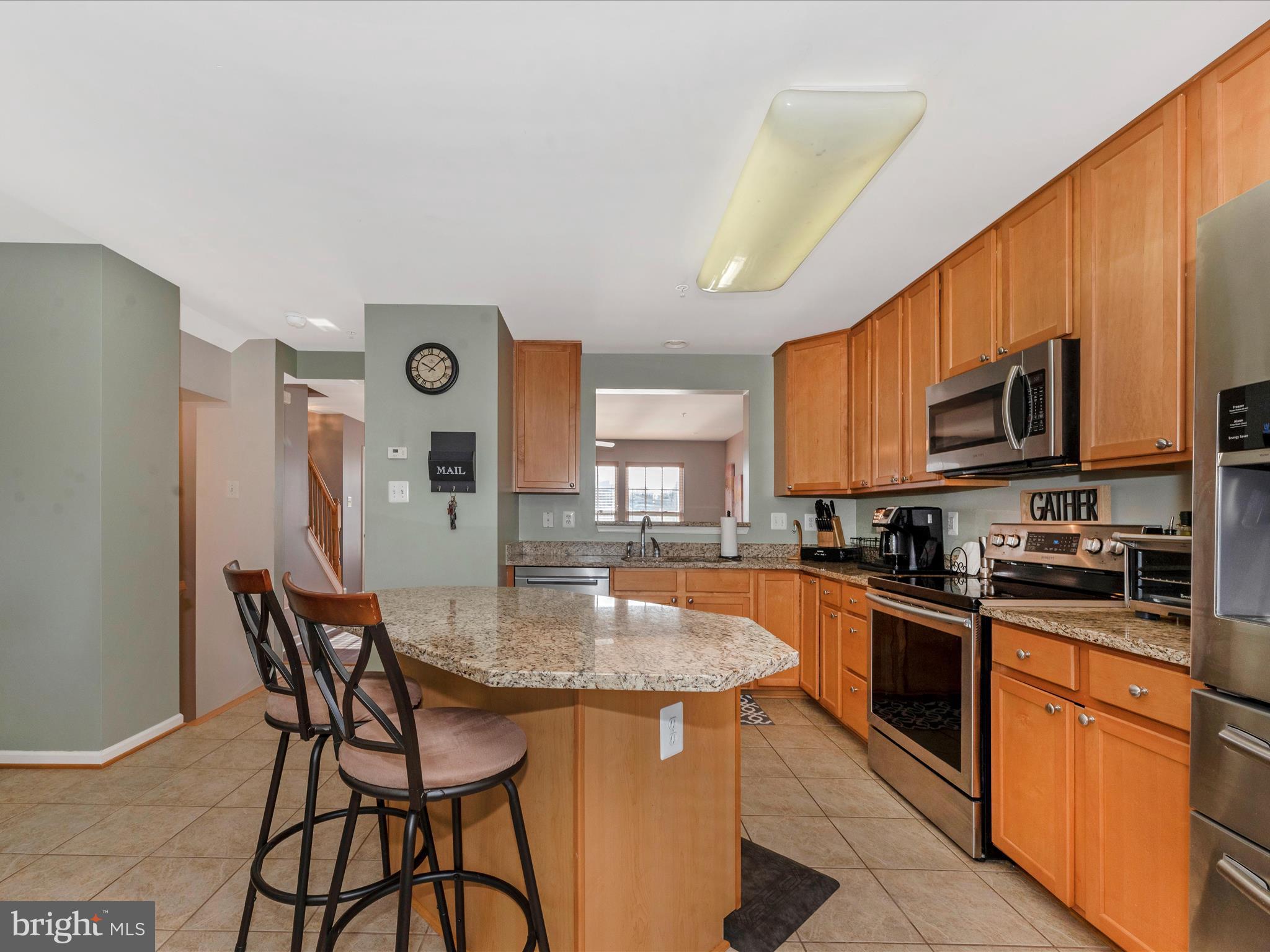 WATERS EDGE - Residential