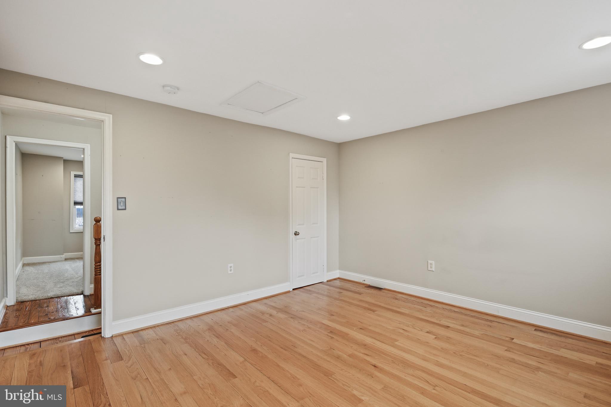 BUTCHERS HILL - Residential