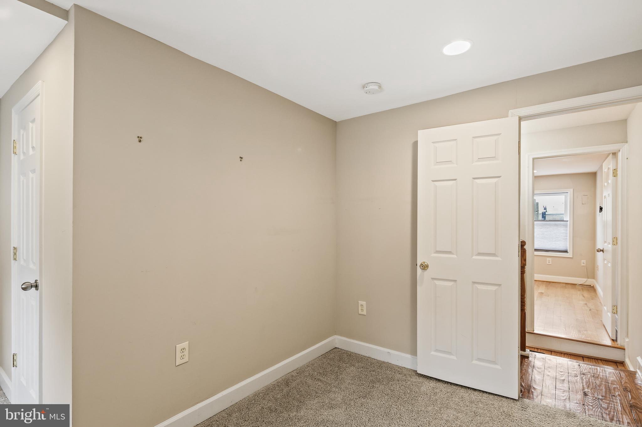 BUTCHERS HILL - Residential