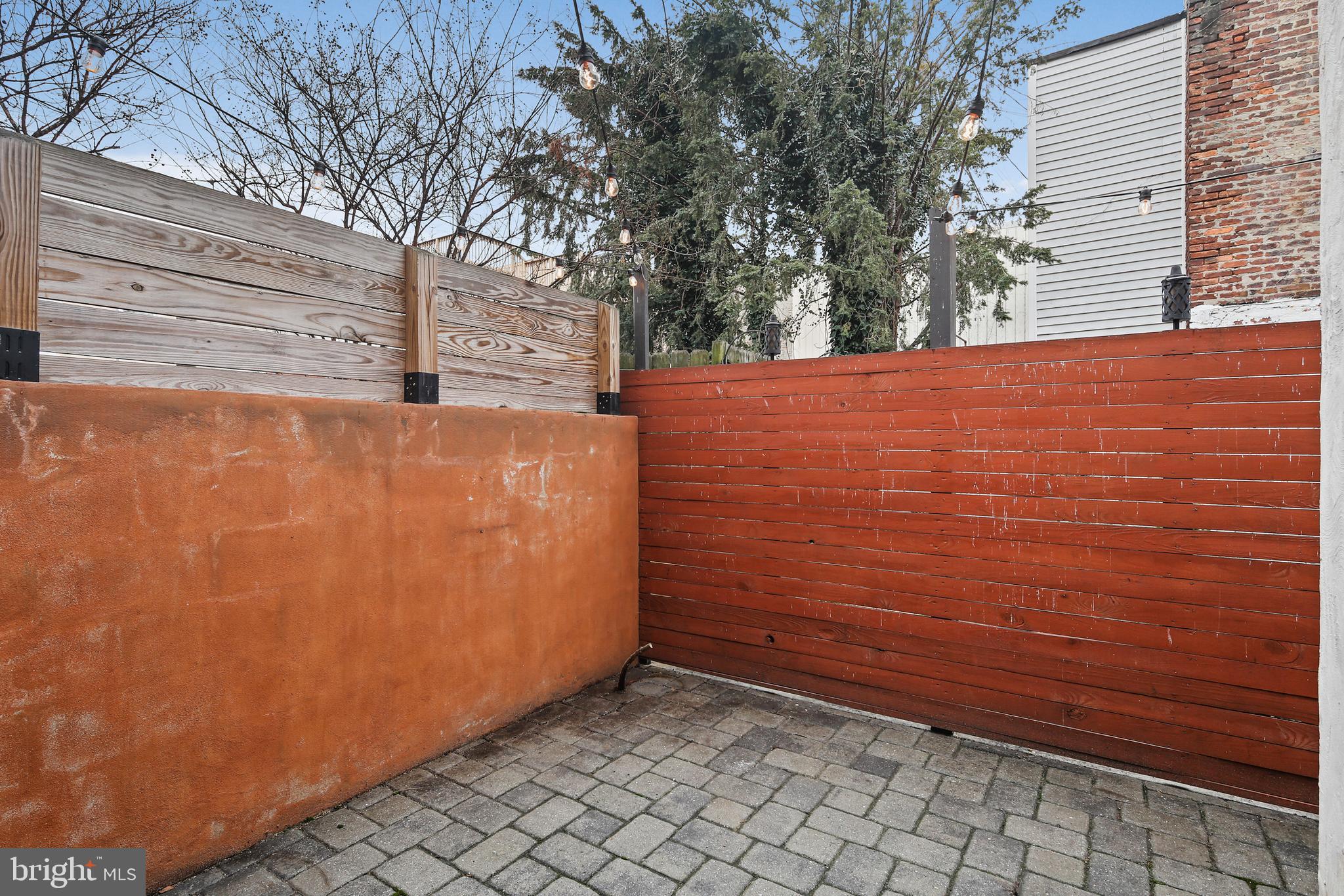 BUTCHERS HILL - Residential