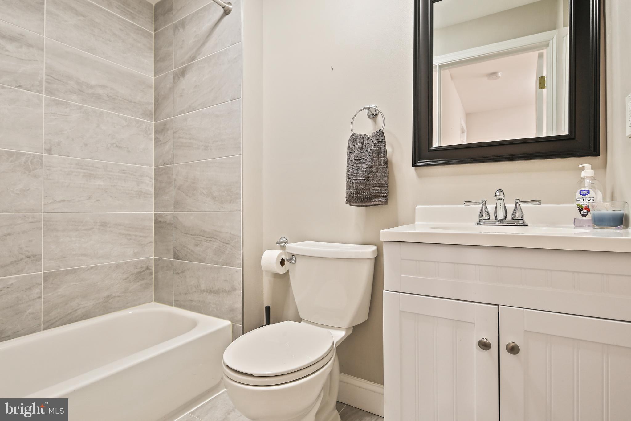 BUTCHERS HILL - Residential