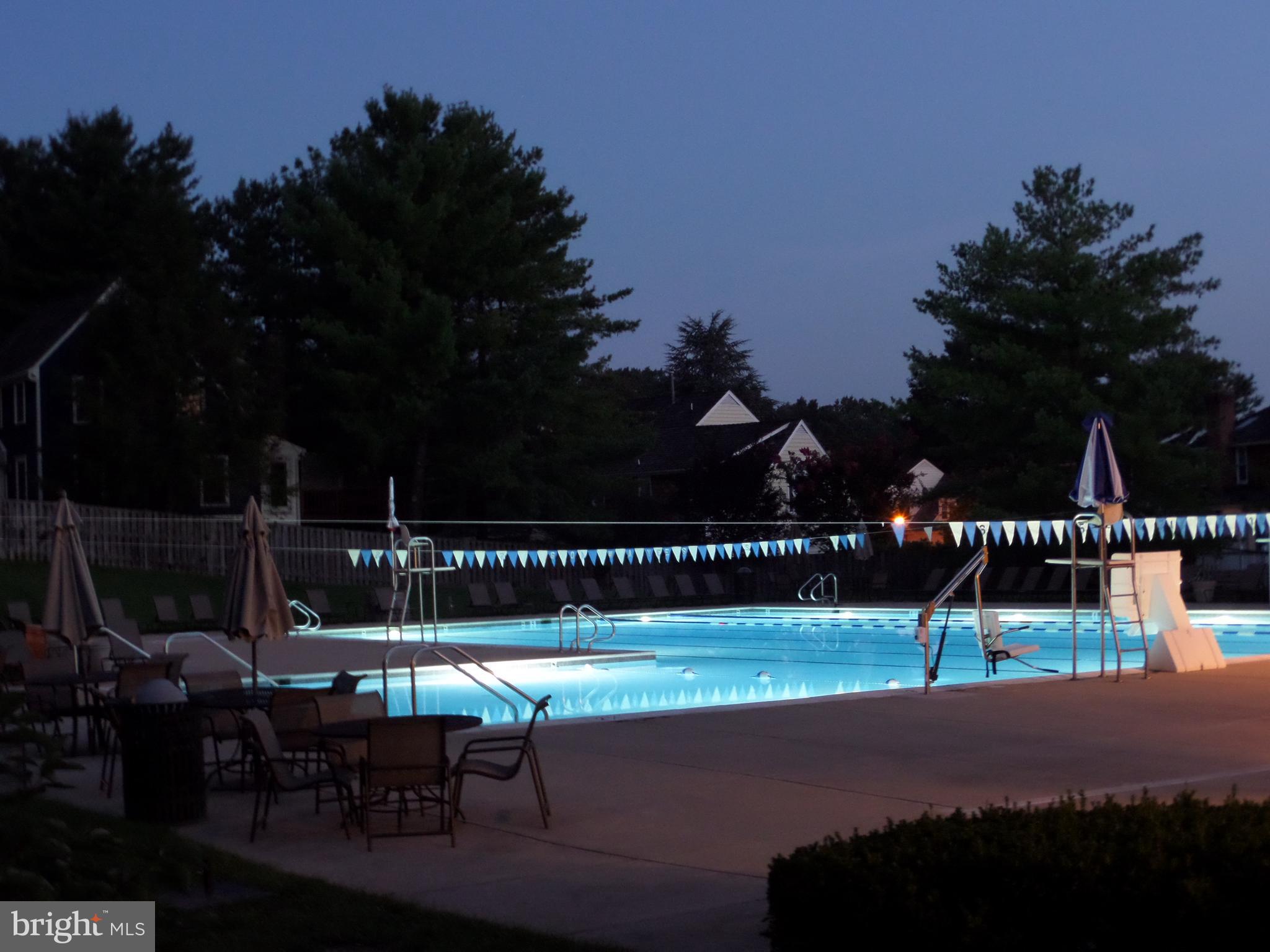 VISTAS AT WASHINGTONIAN WOODS - Residential