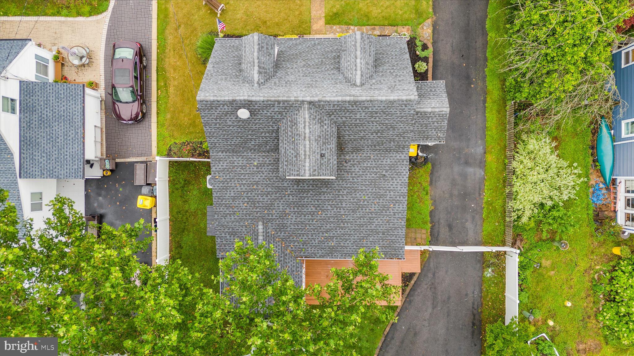 CHESTNUT HILL - Residential